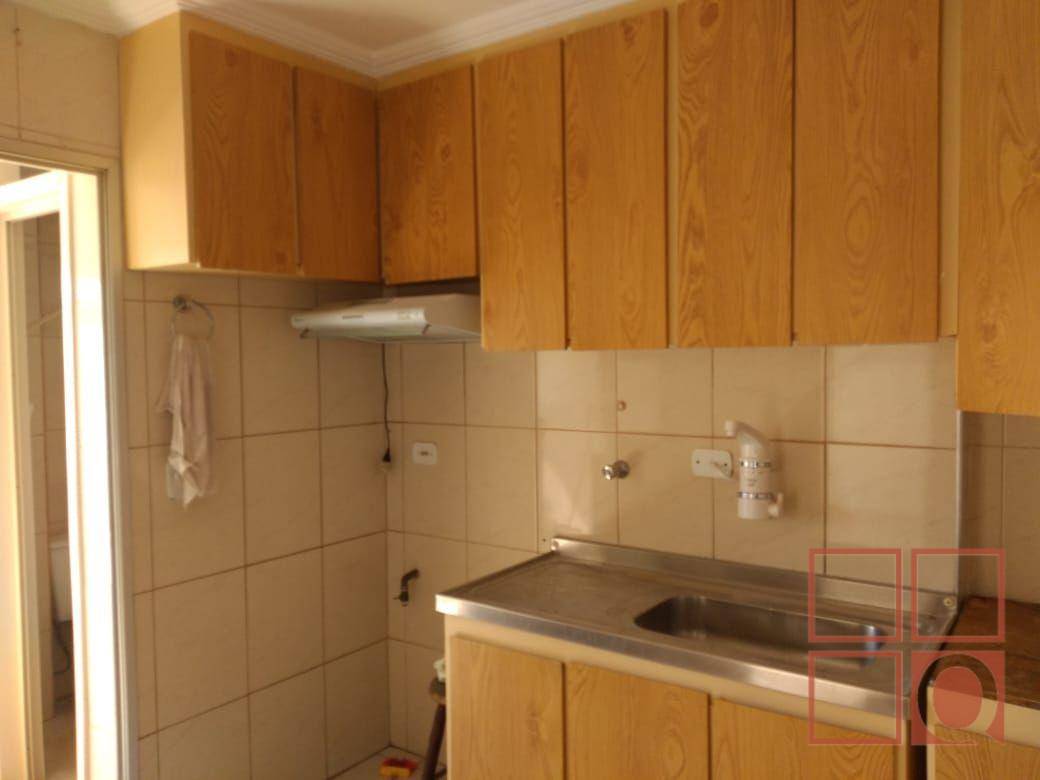 Apartamento à venda com 2 quartos, 62m² - Foto 32