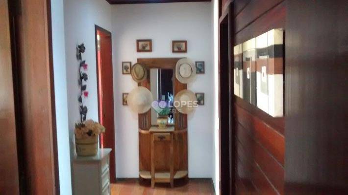 Casa de Condomínio à venda com 4 quartos, 550m² - Foto 12