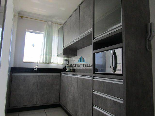 Apartamento à venda com 2 quartos, 68m² - Foto 20