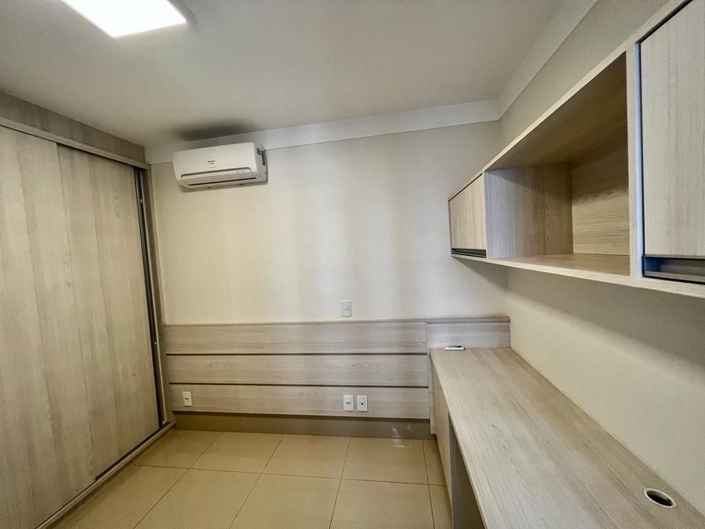 Apartamento à venda com 3 quartos, 123m² - Foto 18