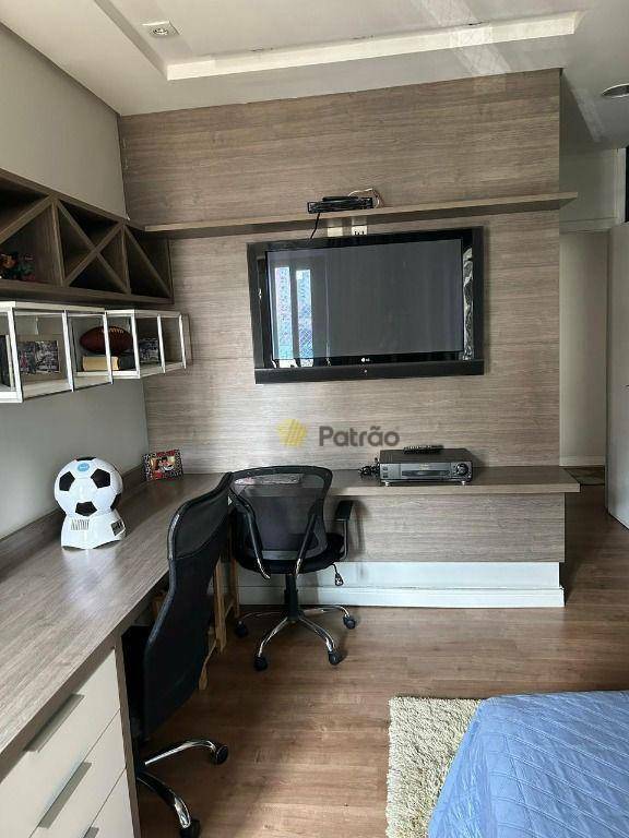 Apartamento à venda com 5 quartos, 373m² - Foto 29