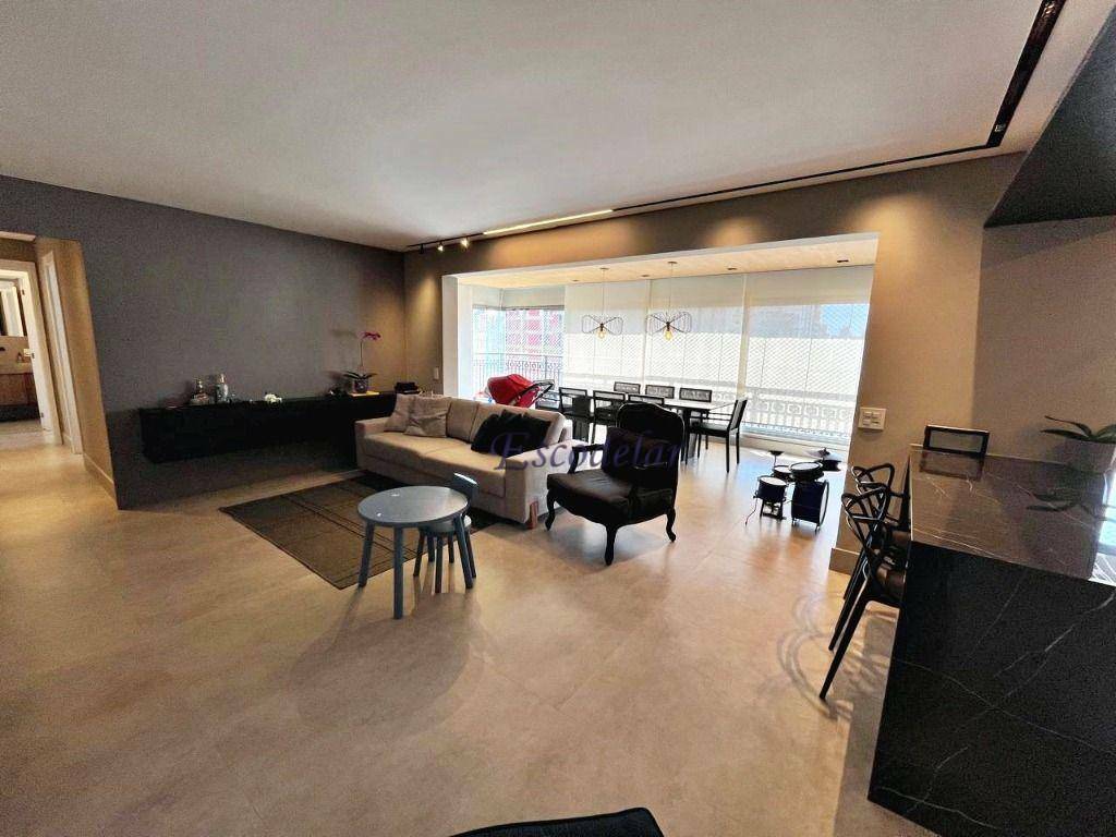 Apartamento à venda com 3 quartos, 137m² - Foto 11