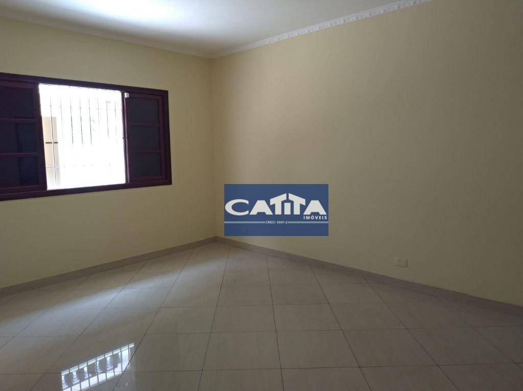 Casa à venda e aluguel com 3 quartos, 200m² - Foto 20