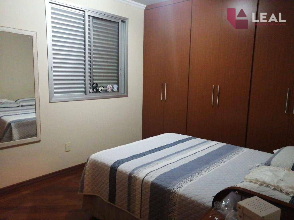 Apartamento à venda com 3 quartos, 112m² - Foto 6