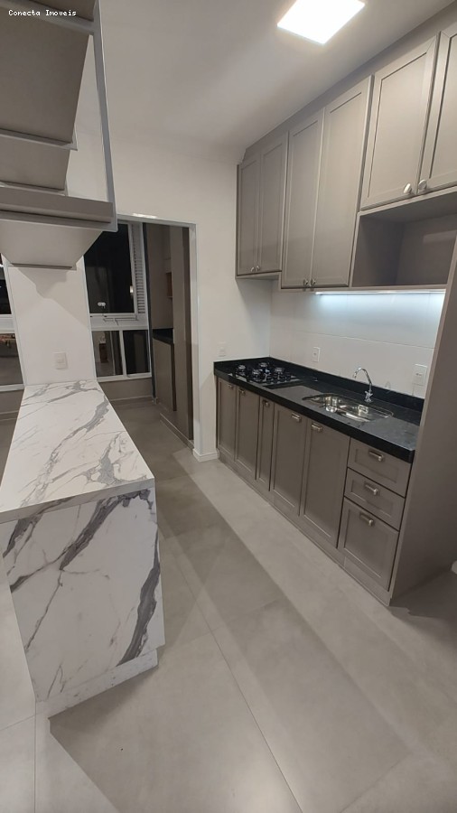 Apartamento para alugar com 2 quartos, 65m² - Foto 34