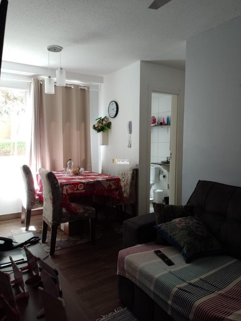 Apartamento à venda com 2 quartos, 44m² - Foto 8