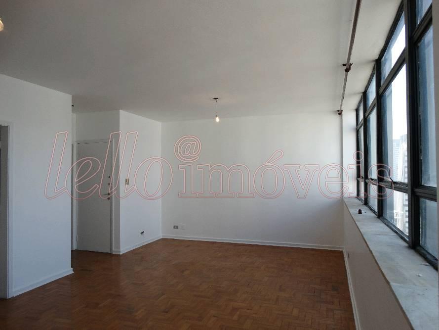 Apartamento para alugar com 2 quartos, 102m² - Foto 2