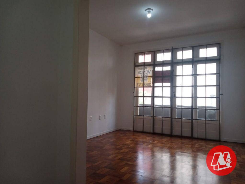 Apartamento à venda com 2 quartos, 78m² - Foto 2