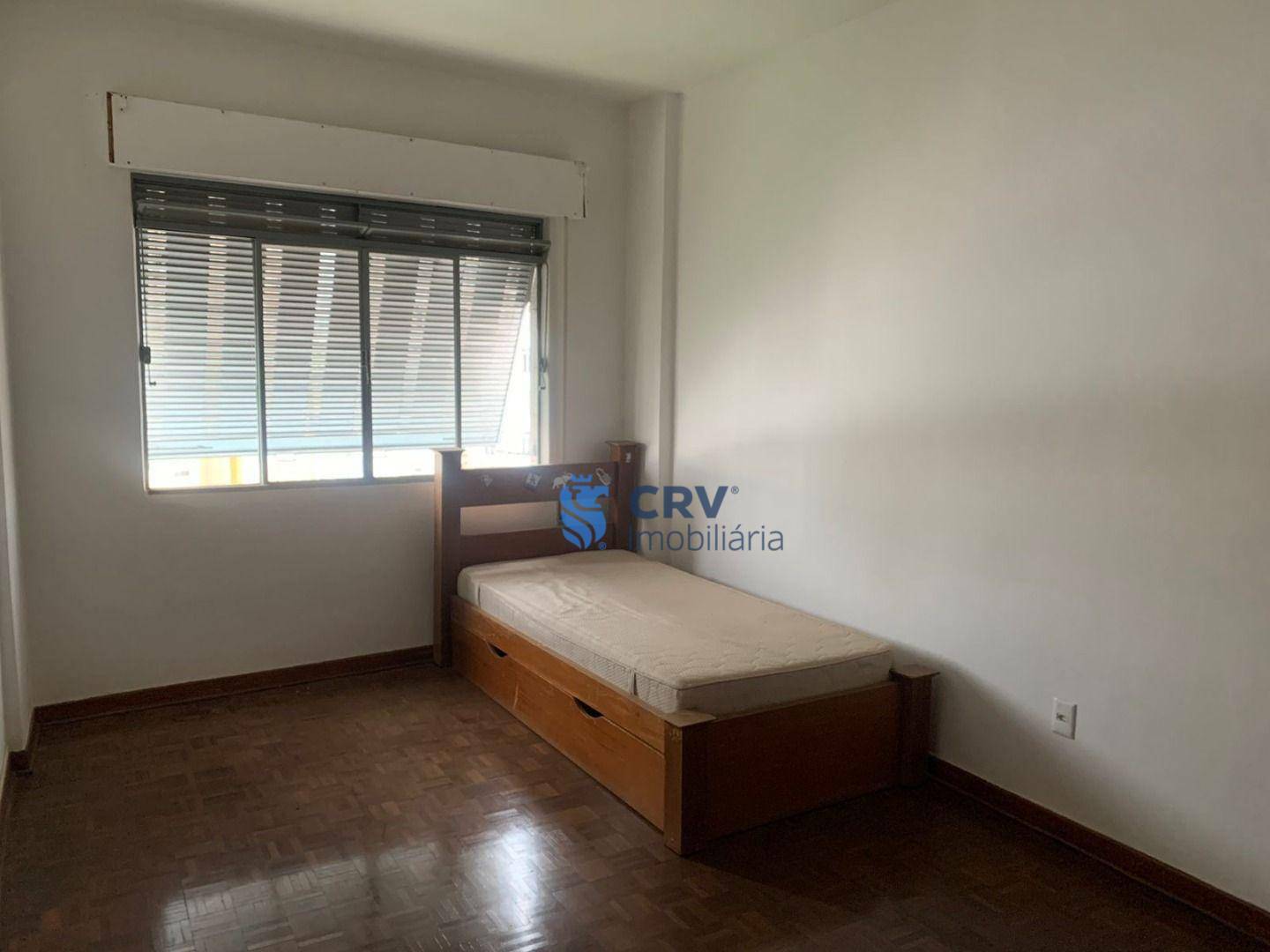 Apartamento para alugar com 3 quartos, 199m² - Foto 9