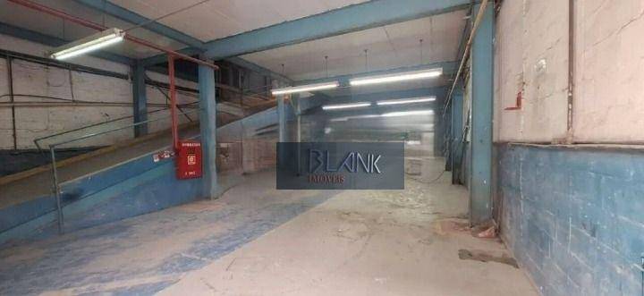 Prédio Inteiro para alugar, 1650m² - Foto 3