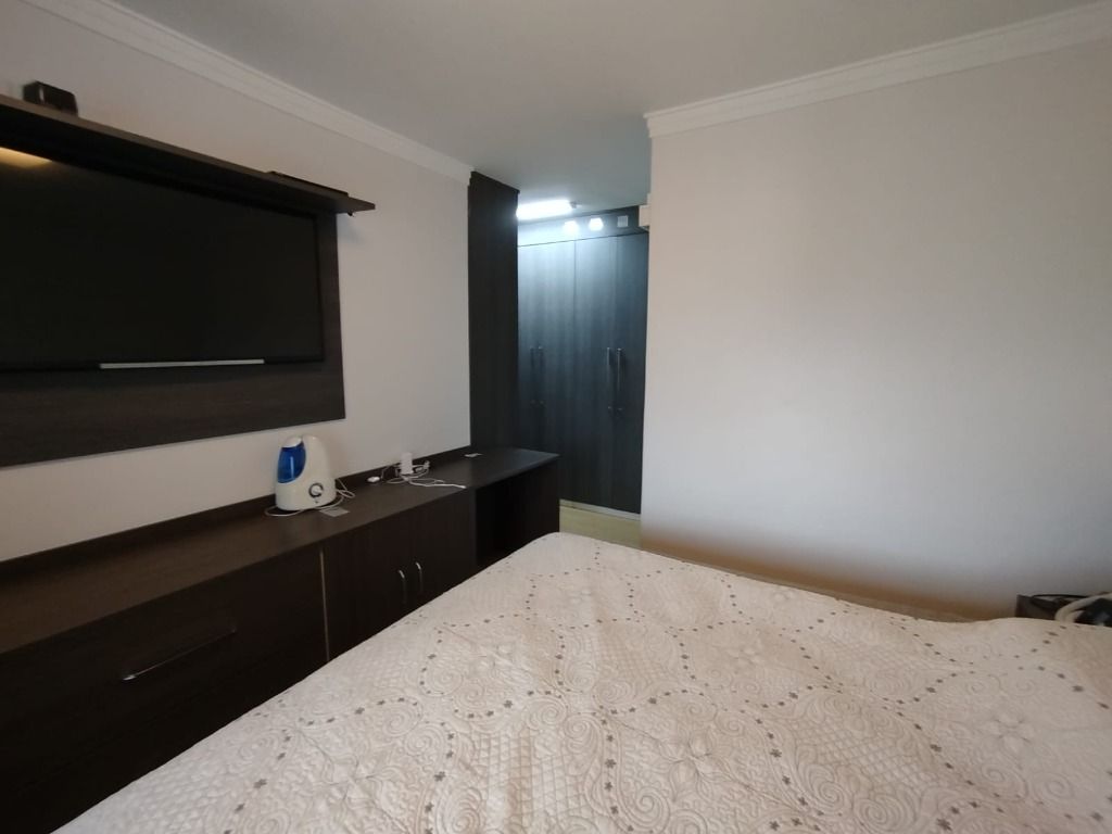 Apartamento à venda com 3 quartos, 146m² - Foto 23