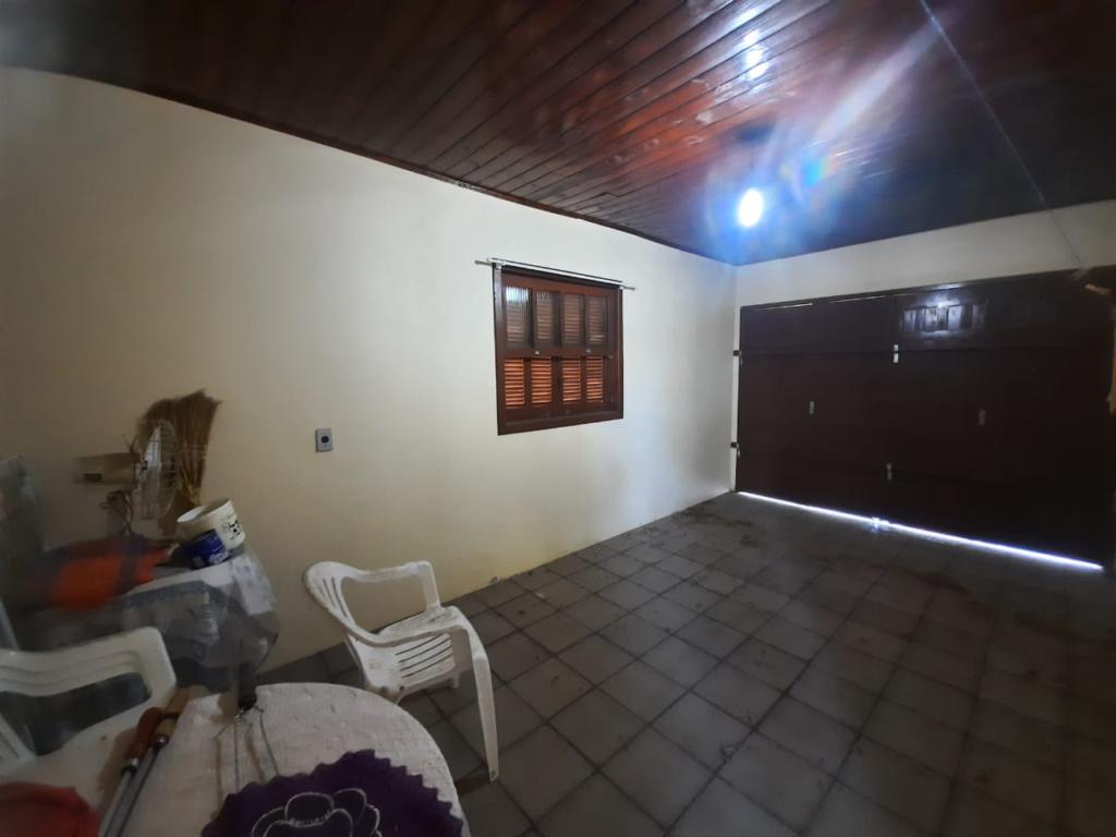 Casa à venda com 2 quartos, 84m² - Foto 13