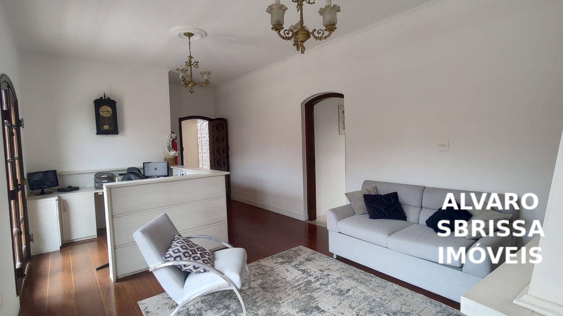 Casa, 4 quartos, 241 m² - Foto 2