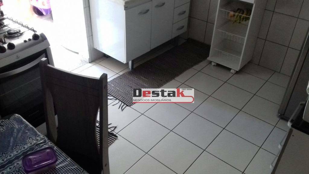 Sobrado à venda com 1 quarto, 201m² - Foto 15