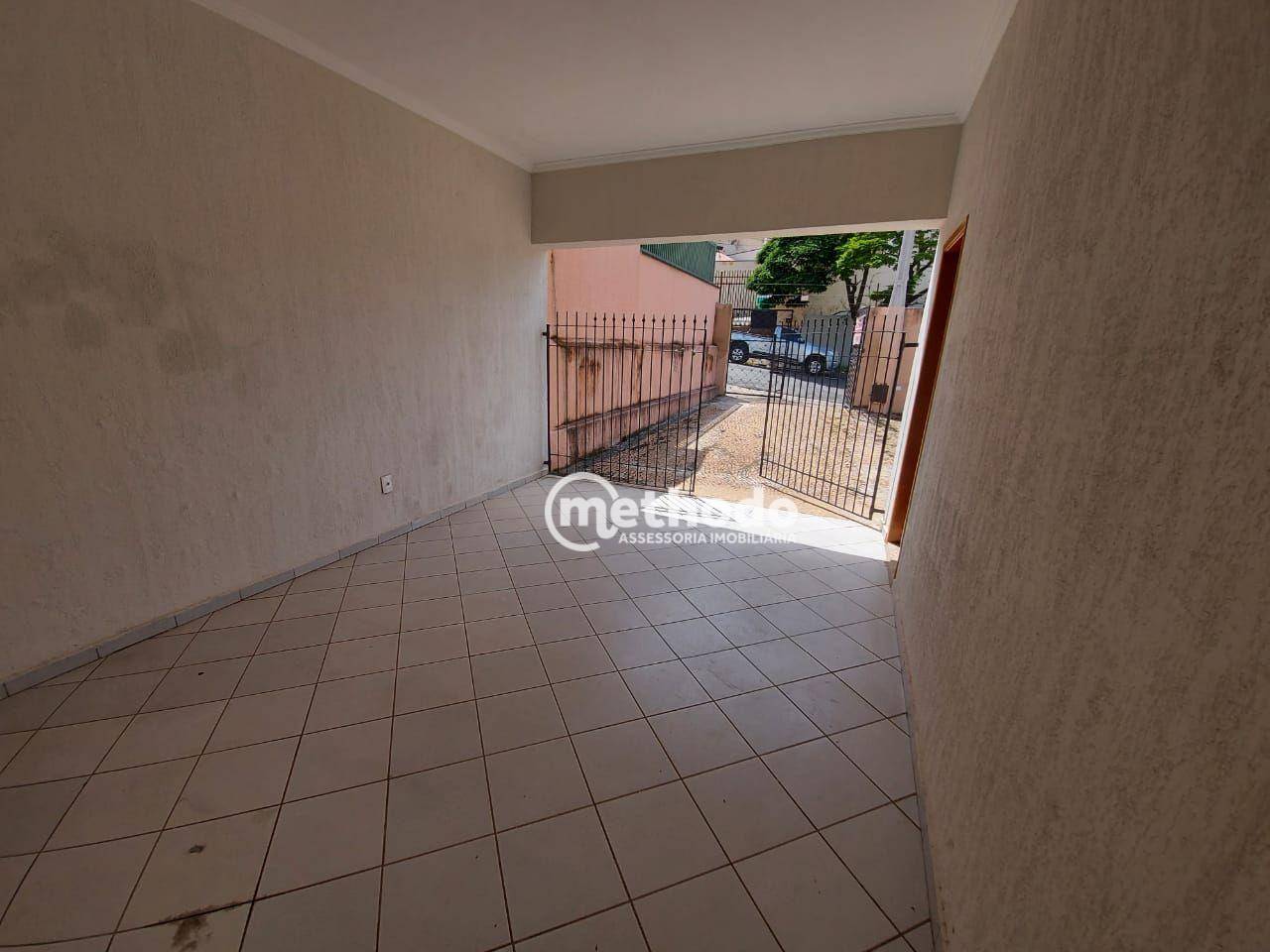 Casa para alugar com 3 quartos, 120m² - Foto 7