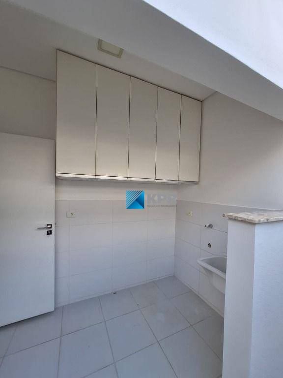 Casa de Condomínio para alugar com 4 quartos, 245m² - Foto 25