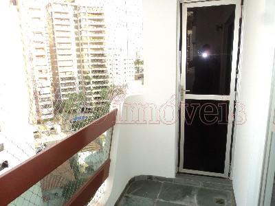 Apartamento para alugar com 3 quartos, 180m² - Foto 5