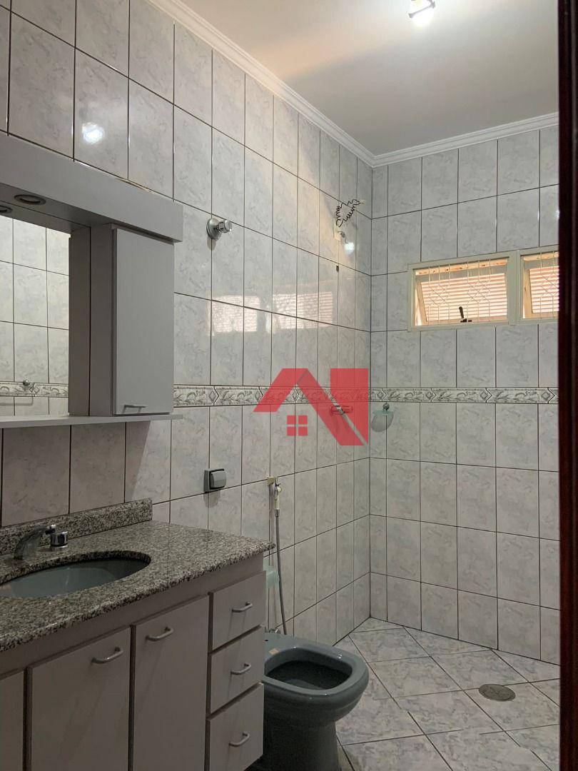 Casa à venda com 3 quartos, 196m² - Foto 18