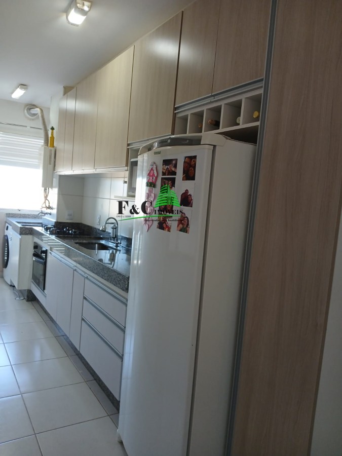 Apartamento à venda com 2 quartos, 58m² - Foto 7