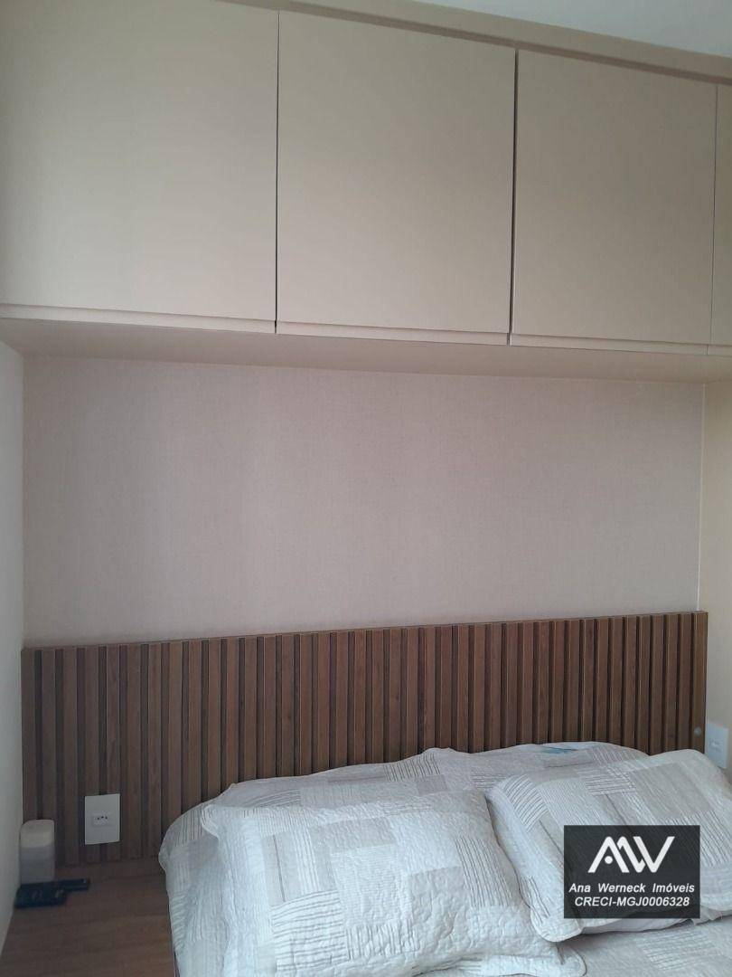 Apartamento à venda com 2 quartos, 80m² - Foto 17