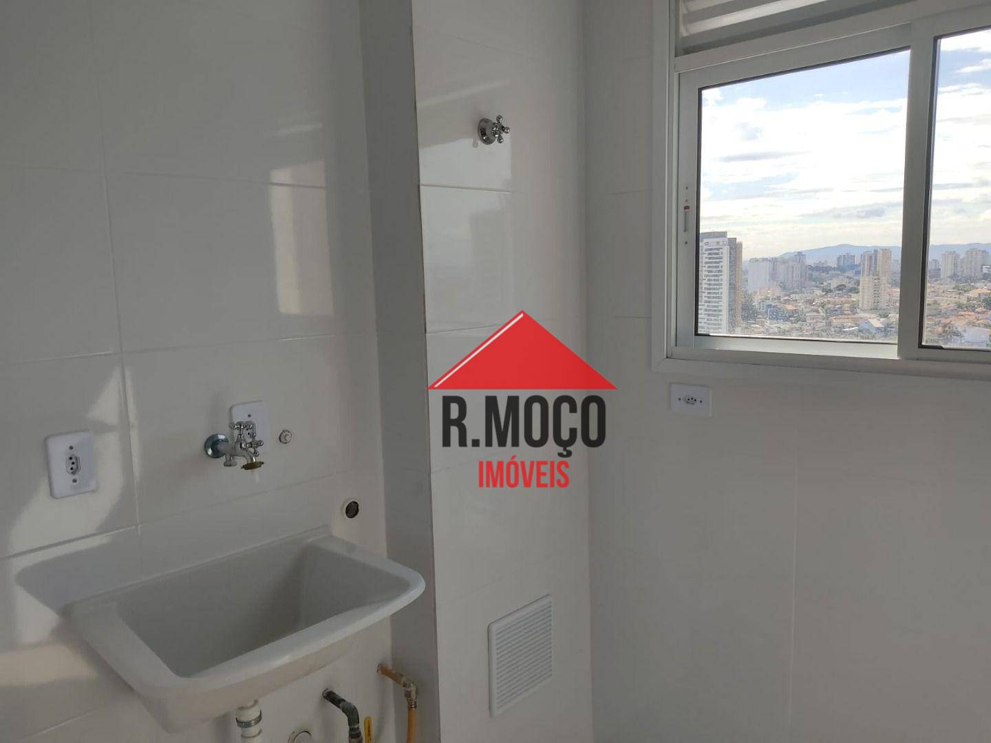 Apartamento à venda com 2 quartos, 39m² - Foto 20