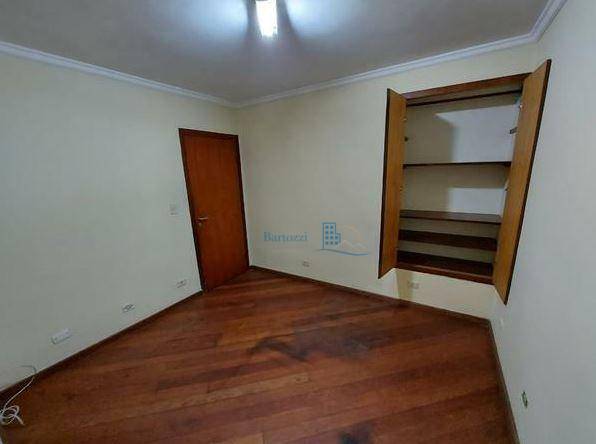 Sobrado para alugar com 3 quartos, 205m² - Foto 23