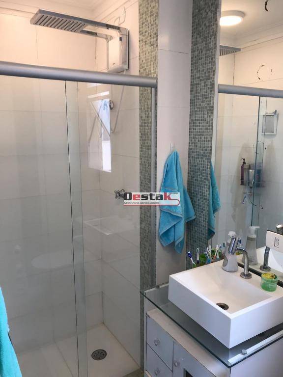 Apartamento à venda com 3 quartos, 64m² - Foto 24