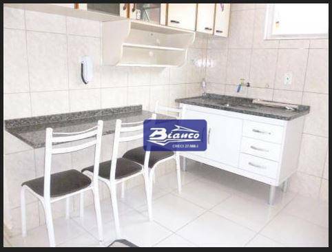 Apartamento à venda com 2 quartos, 72m² - Foto 4