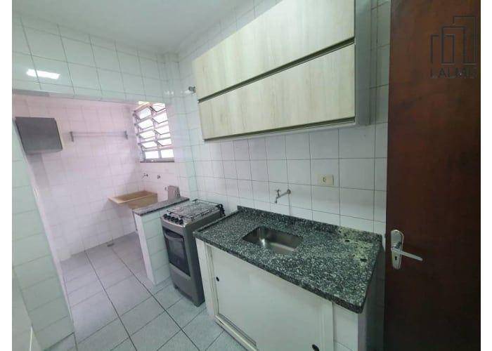 Apartamento para alugar com 1 quarto, 55m² - Foto 11