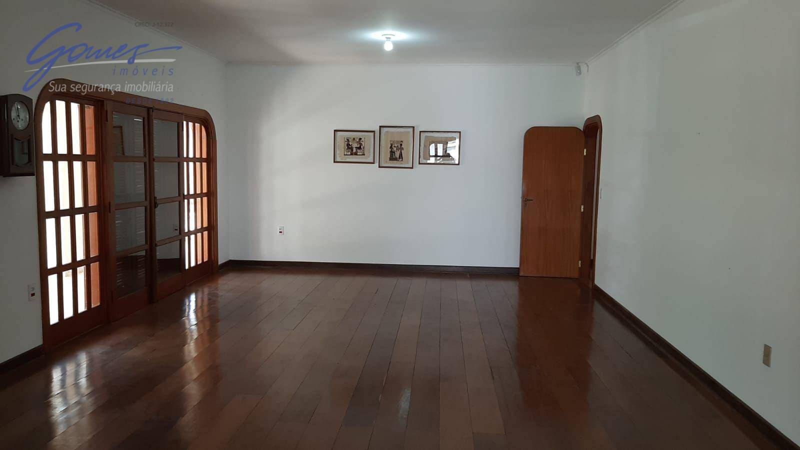 Casa à venda com 3 quartos, 348m² - Foto 5