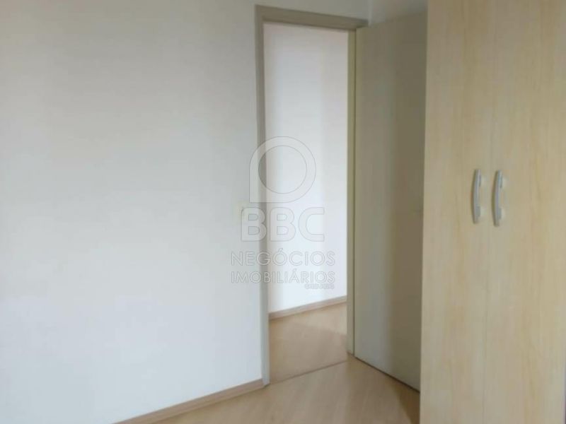 Apartamento à venda com 3 quartos, 68m² - Foto 11