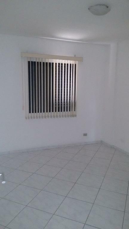 Apartamento para alugar com 1 quarto, 40m² - Foto 10