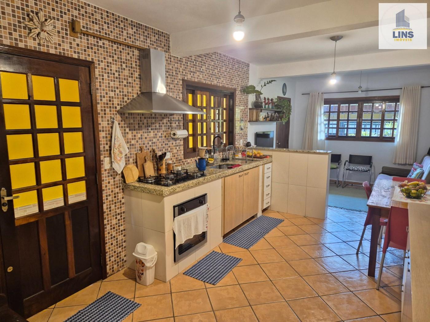 Sobrado à venda com 4 quartos, 236m² - Foto 12