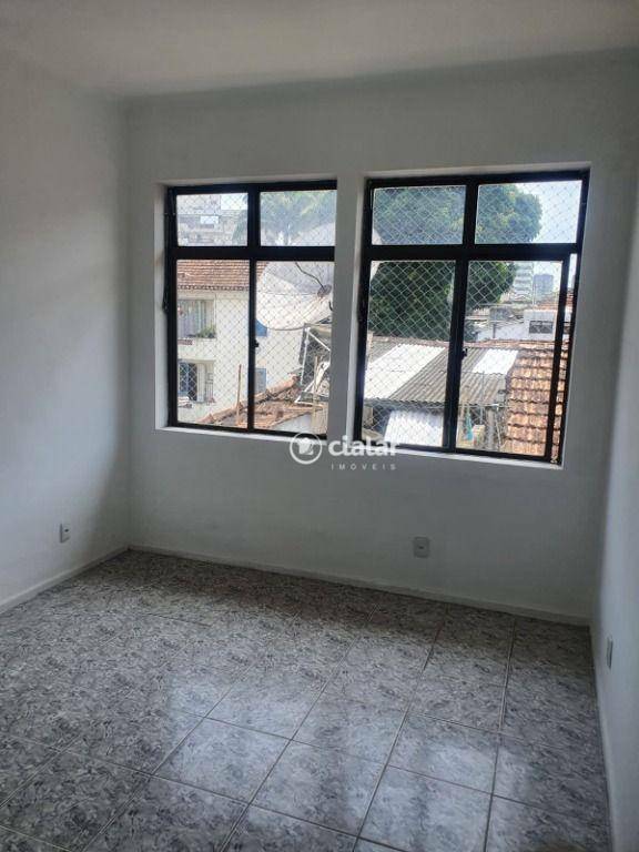 Apartamento para alugar com 2 quartos, 70m² - Foto 33