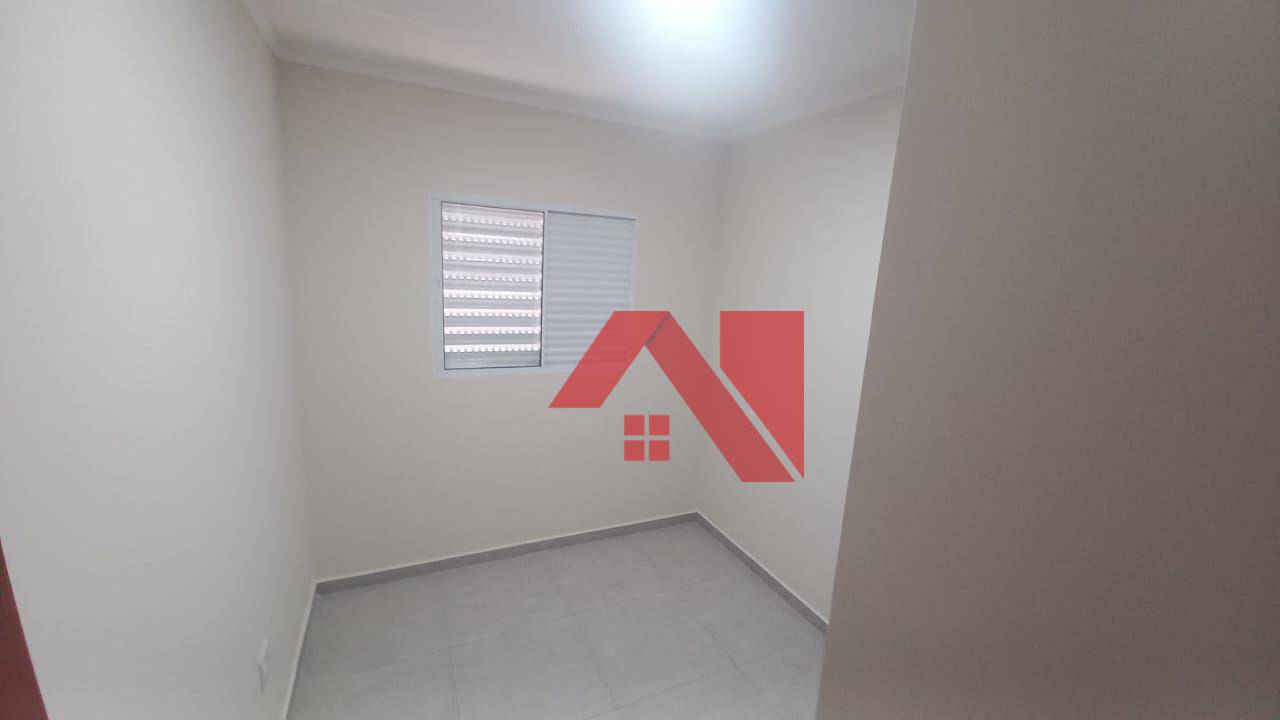 Casa à venda com 3 quartos, 109m² - Foto 8