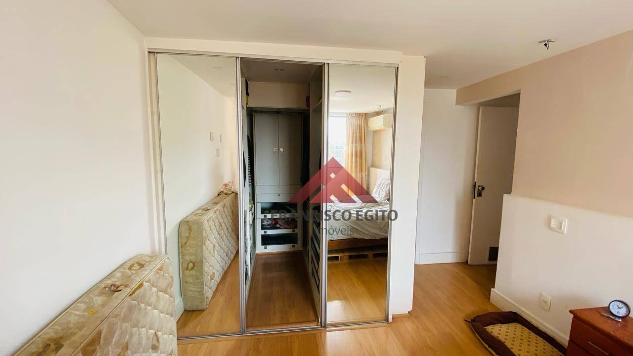 Cobertura à venda com 2 quartos, 180m² - Foto 13