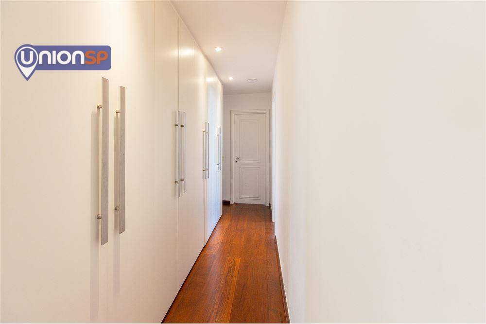 Apartamento à venda com 3 quartos, 181m² - Foto 22