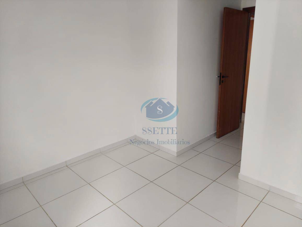 Apartamento para alugar com 3 quartos, 72m² - Foto 10