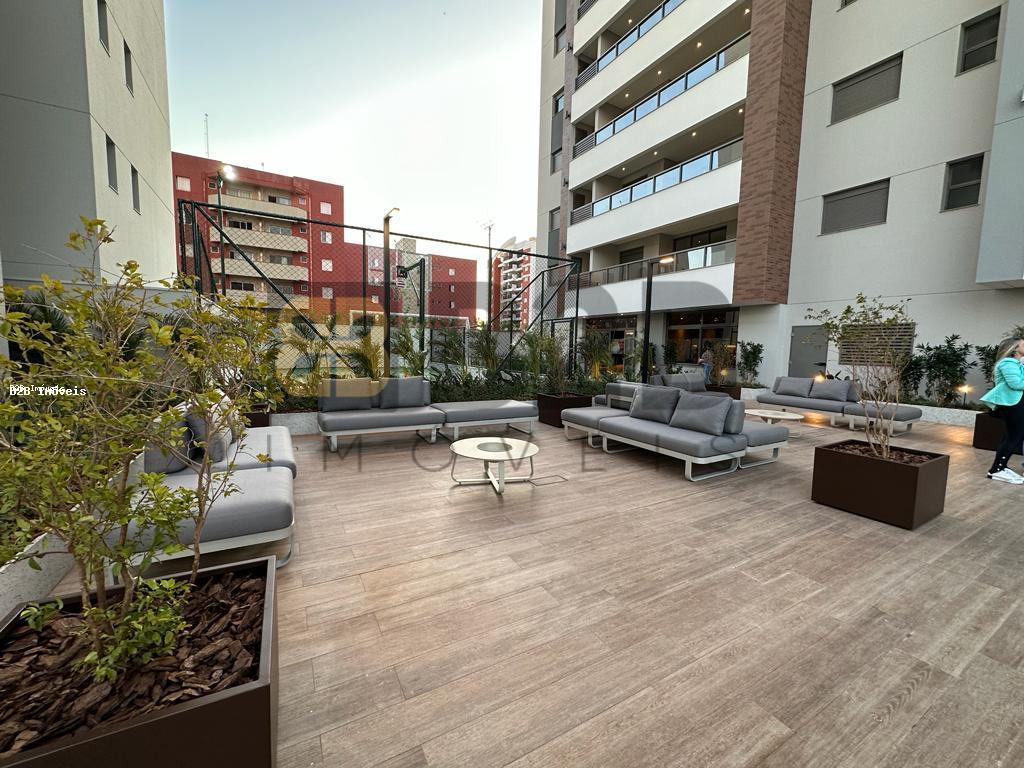 Apartamento à venda com 3 quartos, 117m² - Foto 17