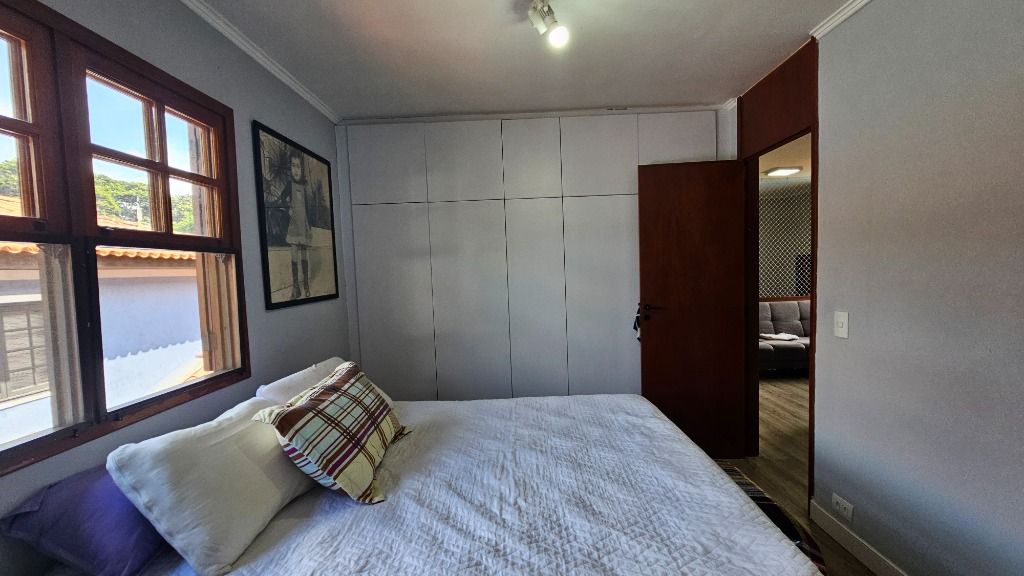 Casa de Condomínio à venda com 4 quartos, 303m² - Foto 32