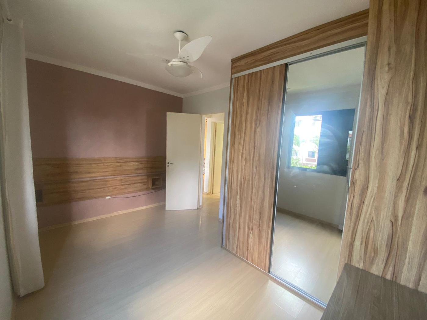 Apartamento para alugar com 2 quartos, 65m² - Foto 8