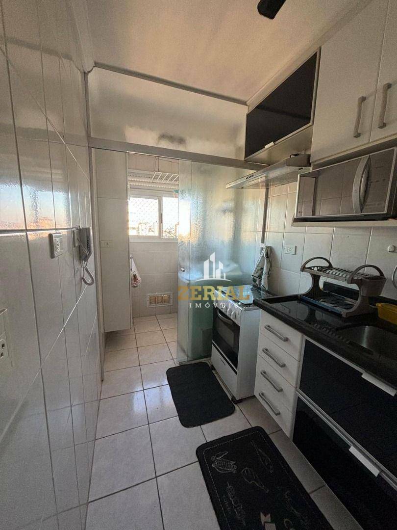 Apartamento à venda com 2 quartos, 60m² - Foto 29