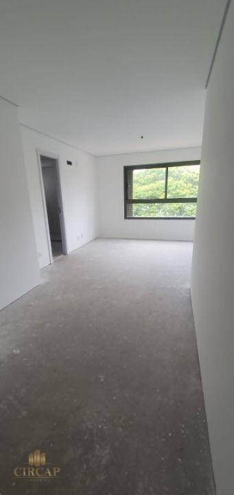 Apartamento à venda com 4 quartos, 197m² - Foto 6