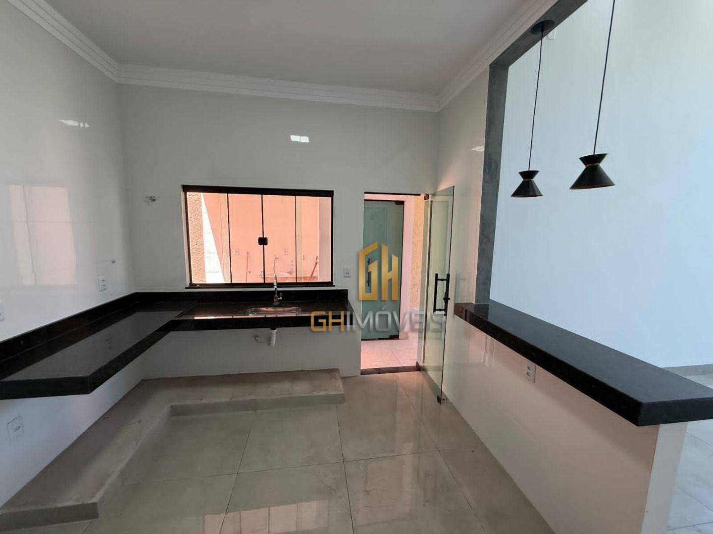 Casa à venda com 3 quartos, 98m² - Foto 19