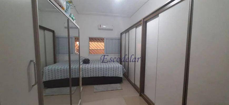 Sobrado à venda com 3 quartos, 220m² - Foto 21