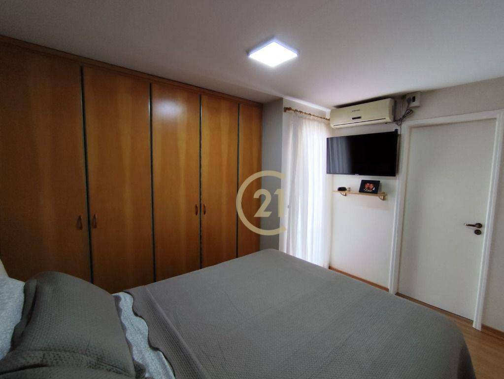 Casa à venda com 3 quartos, 166m² - Foto 7