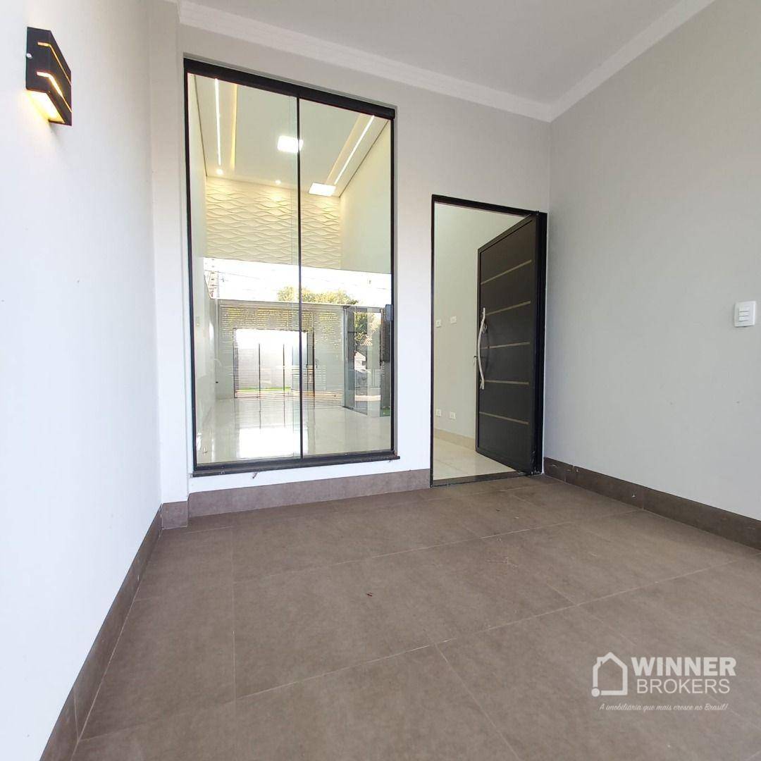 Casa à venda com 3 quartos, 105m² - Foto 4