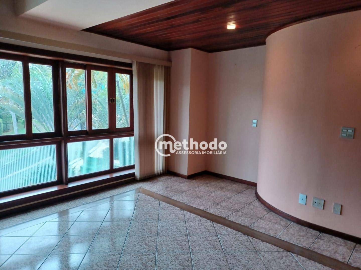 Casa de Condomínio à venda com 4 quartos, 304m² - Foto 4