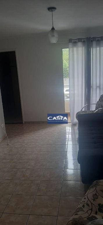 Apartamento à venda com 2 quartos, 56m² - Foto 2