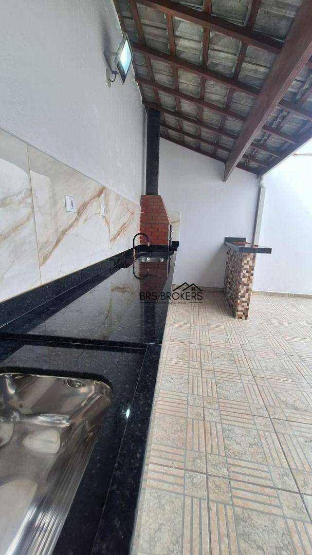Casa à venda com 2 quartos, 69m² - Foto 14